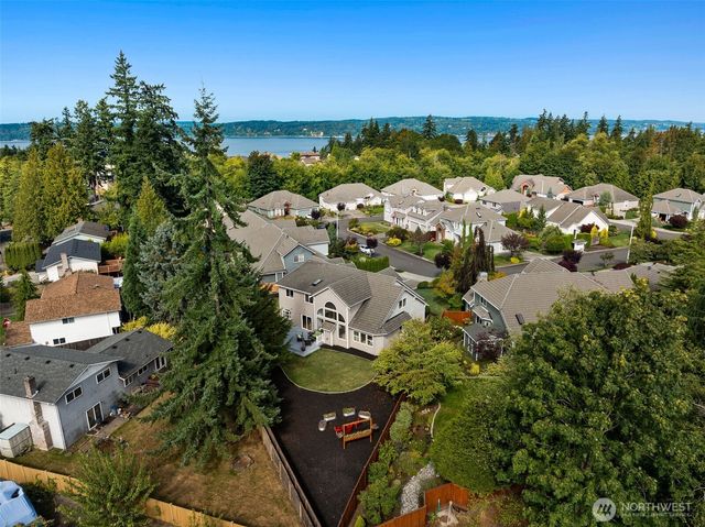8425 Smugglers Cove Lane SW, Mukilteo, WA 98275