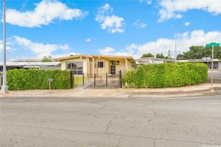 1912 Hoolehua Street, Pearl City, HI 96782