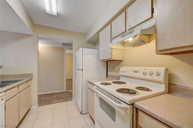 8101 FLAMINGO Road 1126, Las Vegas, NV 89147