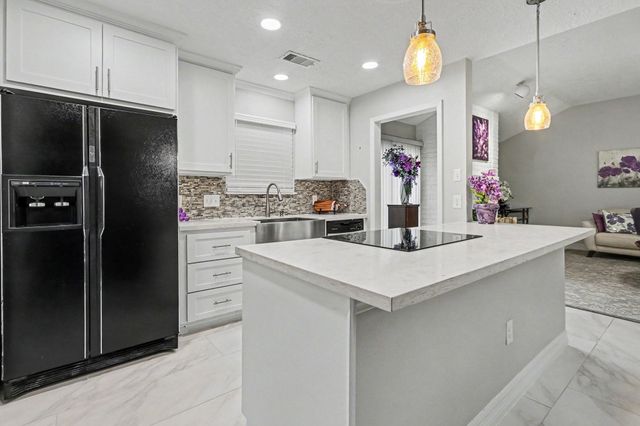 8327 Spring Wind Drive, Houston, TX 77040