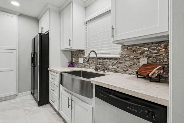 8327 Spring Wind Drive, Houston, TX 77040