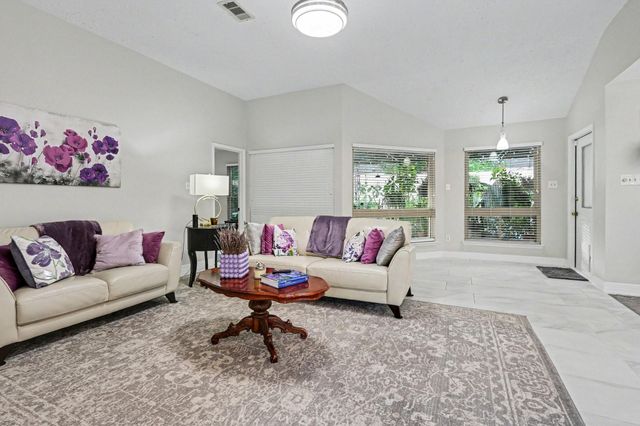 8327 Spring Wind Drive, Houston, TX 77040