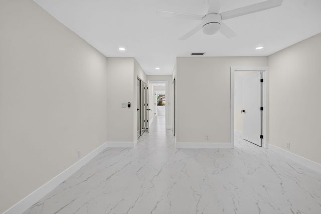 8224 SUMMERBREEZE Lane, Boca Raton, FL 33496