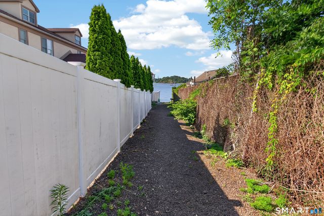 119 Cove Street, New Haven, CT 06512
