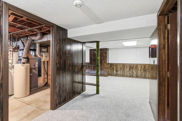 1249 Gary Drive, Saint Paul Park, MN 55071