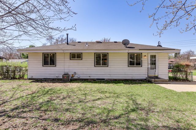 1249 Gary Drive, Saint Paul Park, MN 55071