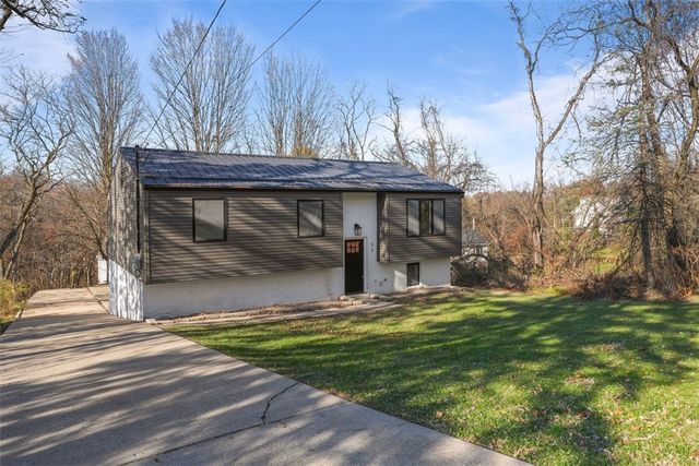 32 Green Oak Drive, Kennedy Twp, PA 15108