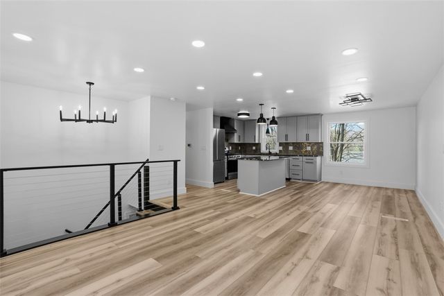 32 Green Oak Drive, Kennedy Twp, PA 15108