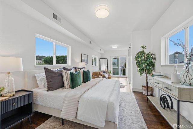 711 12th Avenue, San Francisco, CA 94118