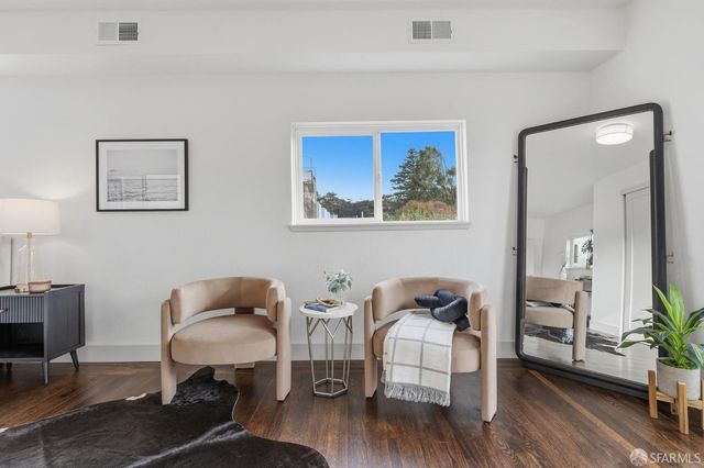711 12th Avenue, San Francisco, CA 94118