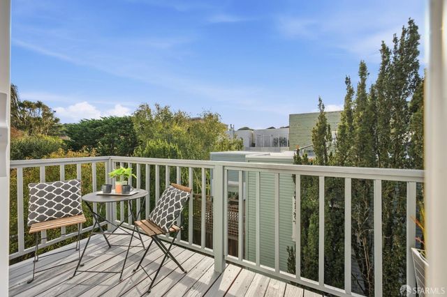711 12th Avenue, San Francisco, CA 94118