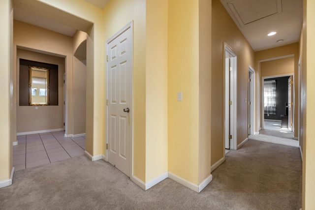 612 Beck Creek Ln, Patterson, CA 95363