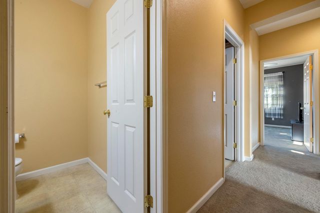 612 Beck Creek Ln, Patterson, CA 95363