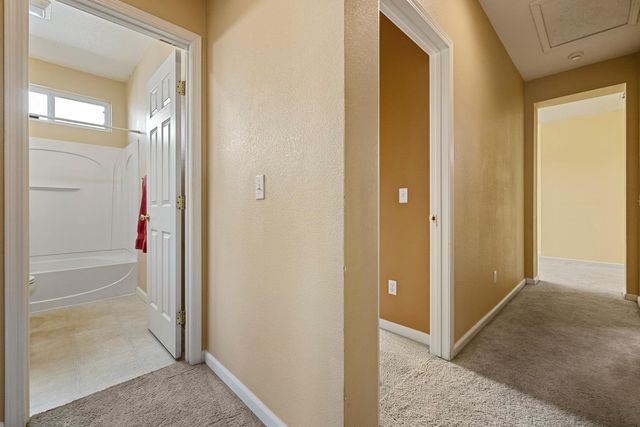 612 Beck Creek Ln, Patterson, CA 95363