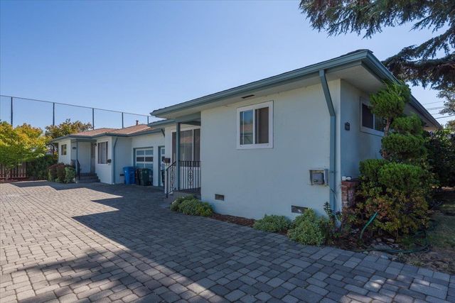 1931 Palm Avenue, San Mateo, CA 94403