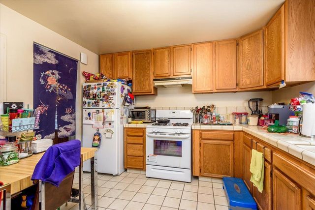 1931 Palm Avenue, San Mateo, CA 94403