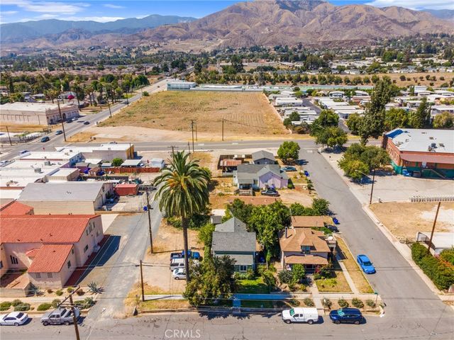 27344 Main Street, Highland, CA 92346
