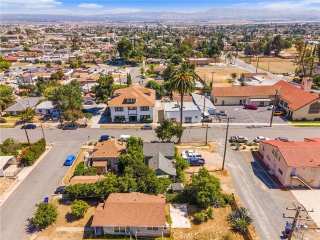 27344 Main Street, Highland, CA 92346