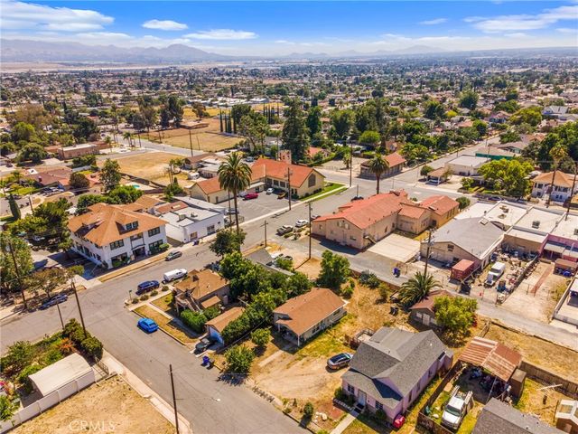 27344 Main Street, Highland, CA 92346