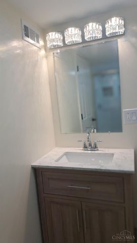 11685 Hamlet Road, Forest Park, OH 45240