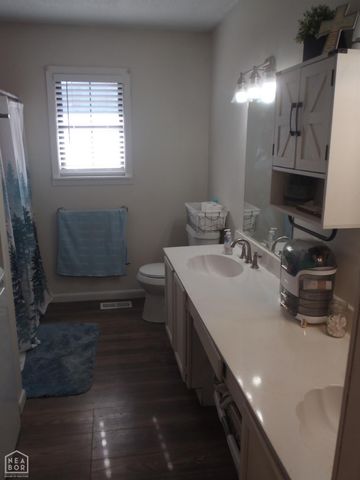 900 Avenue, Newport, AR 72112