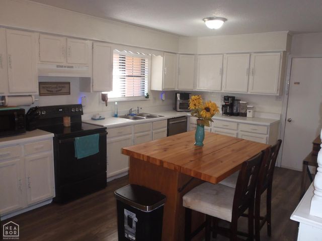 900 Avenue, Newport, AR 72112