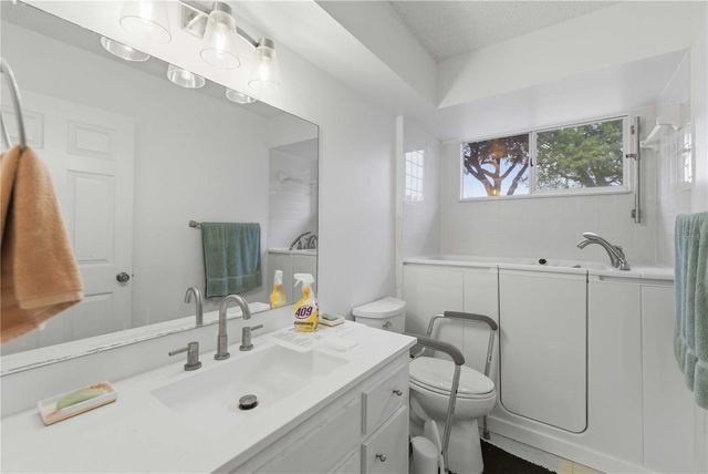 10986 SW 83RD AVENUE, Ocala, FL 34481