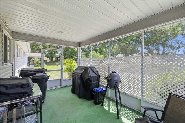 10986 SW 83RD AVENUE, Ocala, FL 34481