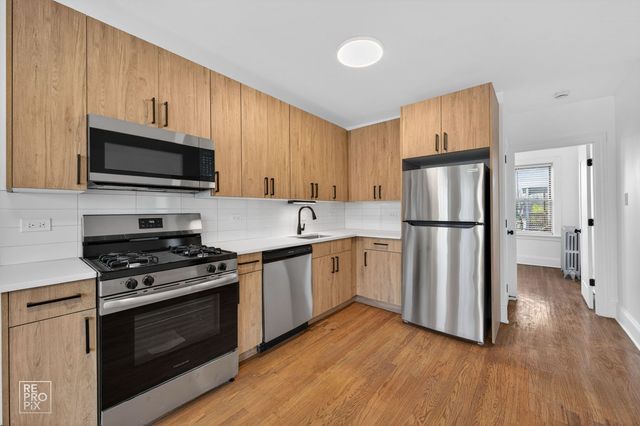 6308 N Artesian Avenue 1, Chicago, IL 60659