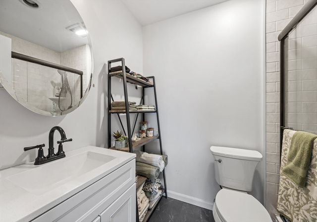 100 Marina Dr 615, Quincy, MA 02171