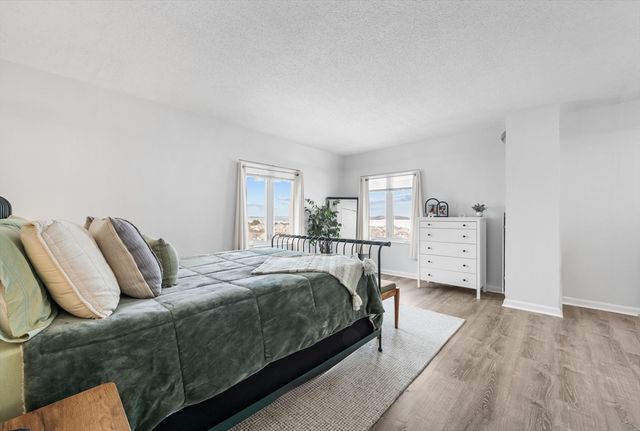 100 Marina Dr 615, Quincy, MA 02171