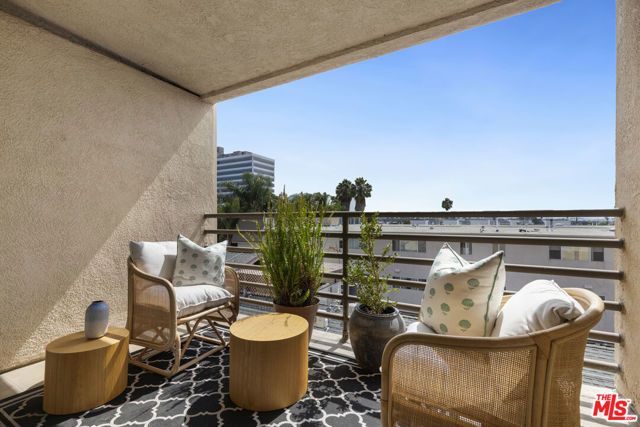 1214 14th Street 203, Santa Monica, CA 90404