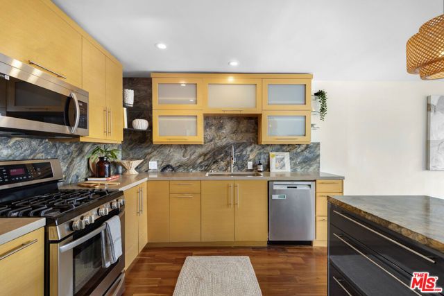 1214 14th Street 203, Santa Monica, CA 90404