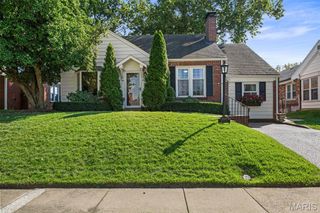 8528 Douglas Court, St Louis, MO 63144