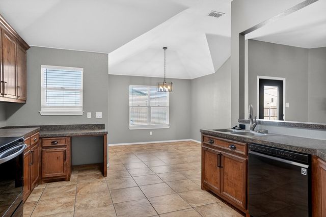 1417 NE Mustang Dr, Andrews, TX 79761