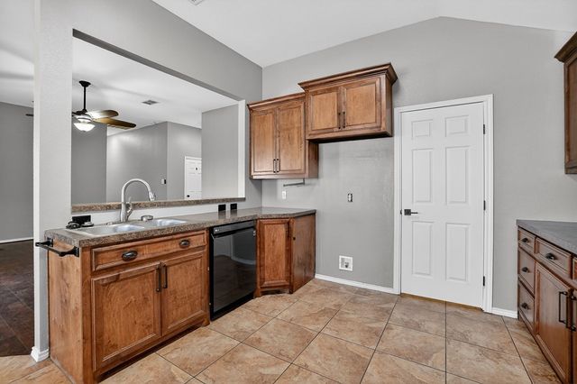 1417 NE Mustang Dr, Andrews, TX 79761