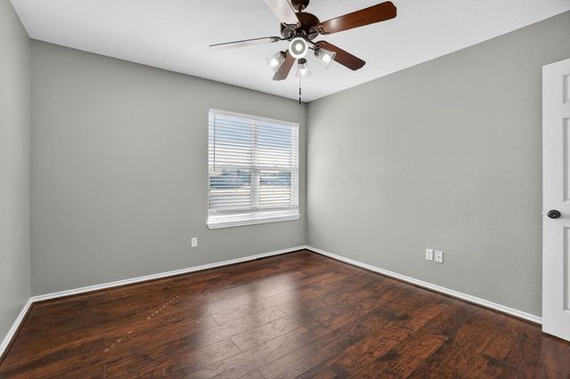 1417 NE Mustang Dr, Andrews, TX 79761