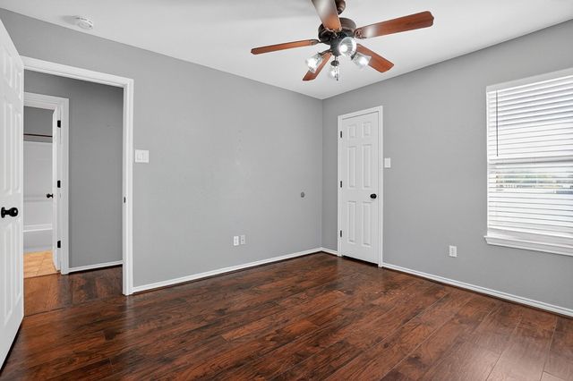 1417 NE Mustang Dr, Andrews, TX 79761