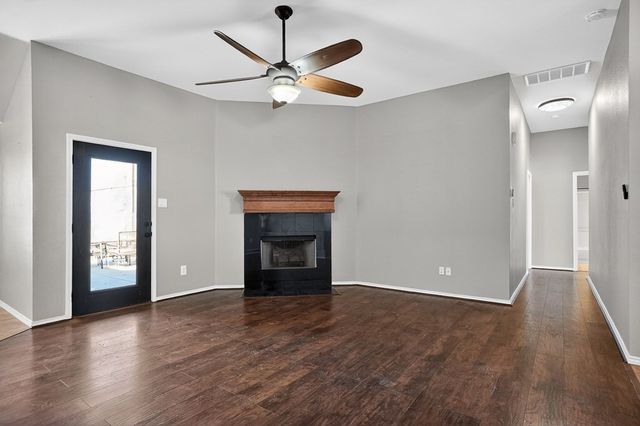 1417 NE Mustang Dr, Andrews, TX 79761