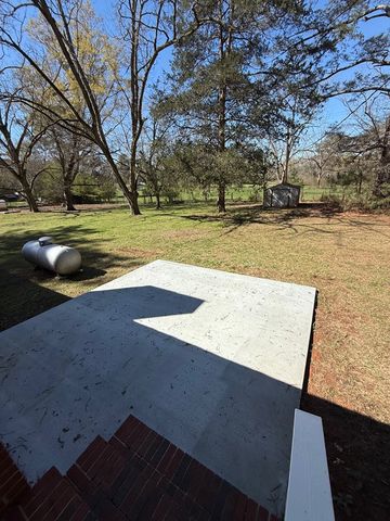 4005 E Highway 0085, Manchester, GA 31816