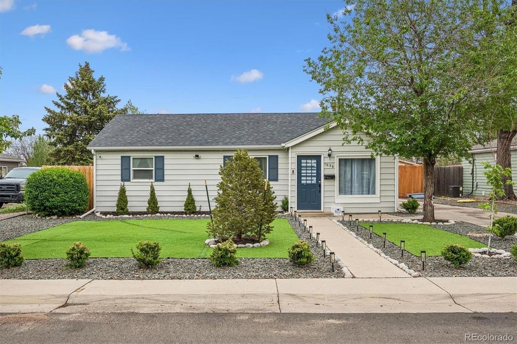 1036 Vaughn Street, Aurora, CO 80011