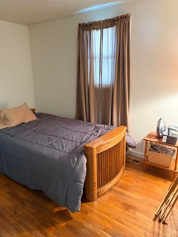 24 Raymond Drive, Merrimack, NH 03054