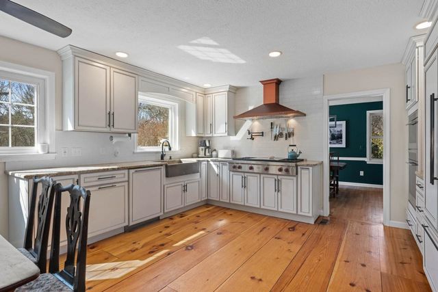 65 Kendall Hill Road, Mont Vernon, NH 03057