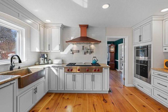 65 Kendall Hill Road, Mont Vernon, NH 03057