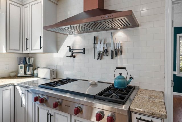 65 Kendall Hill Road, Mont Vernon, NH 03057