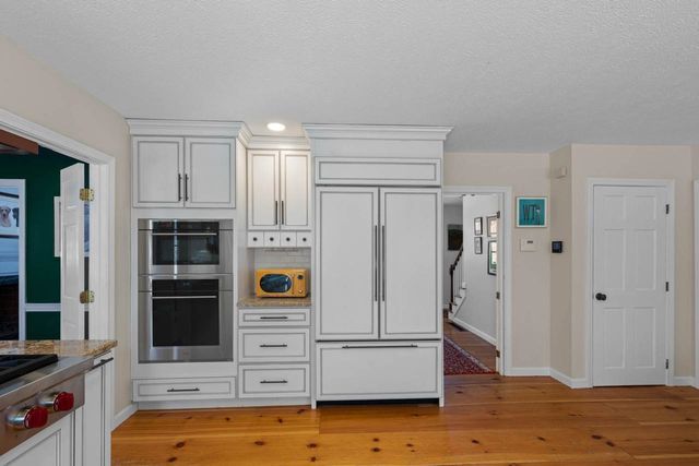 65 Kendall Hill Road, Mont Vernon, NH 03057