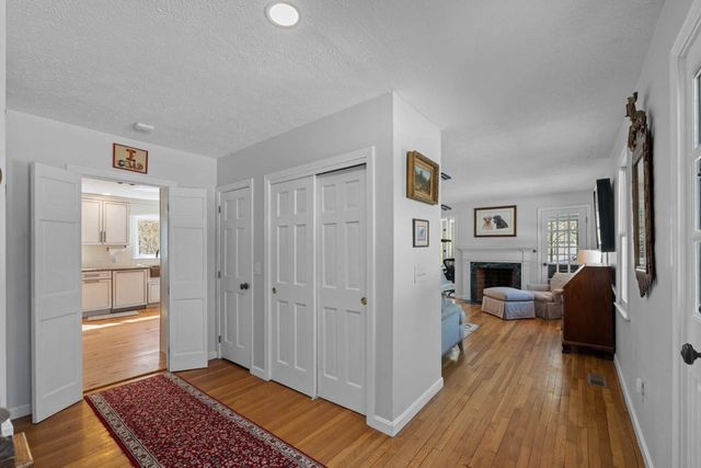 65 Kendall Hill Road, Mont Vernon, NH 03057