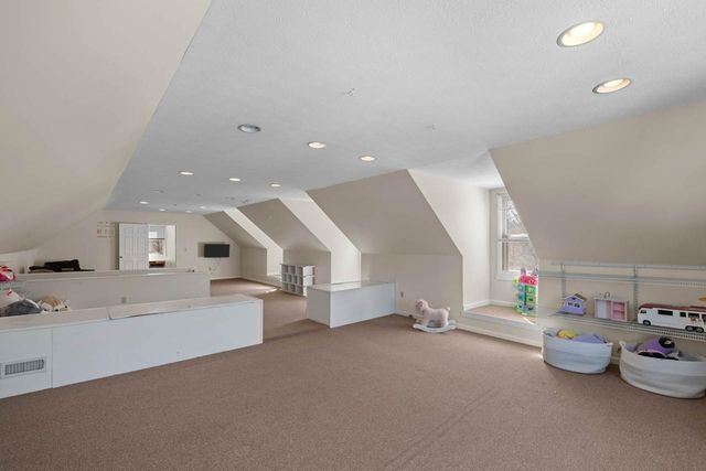 65 Kendall Hill Road, Mont Vernon, NH 03057