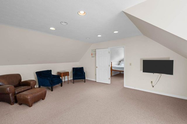 65 Kendall Hill Road, Mont Vernon, NH 03057