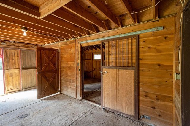 65 Kendall Hill Road, Mont Vernon, NH 03057